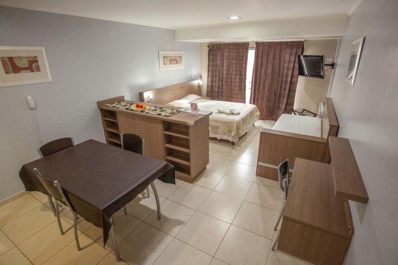 Apart Hotel Rivadavia 815 Neuquén 外观 照片