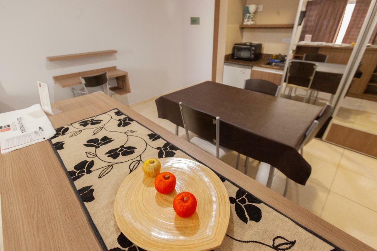 Apart Hotel Rivadavia 815 Neuquén 外观 照片