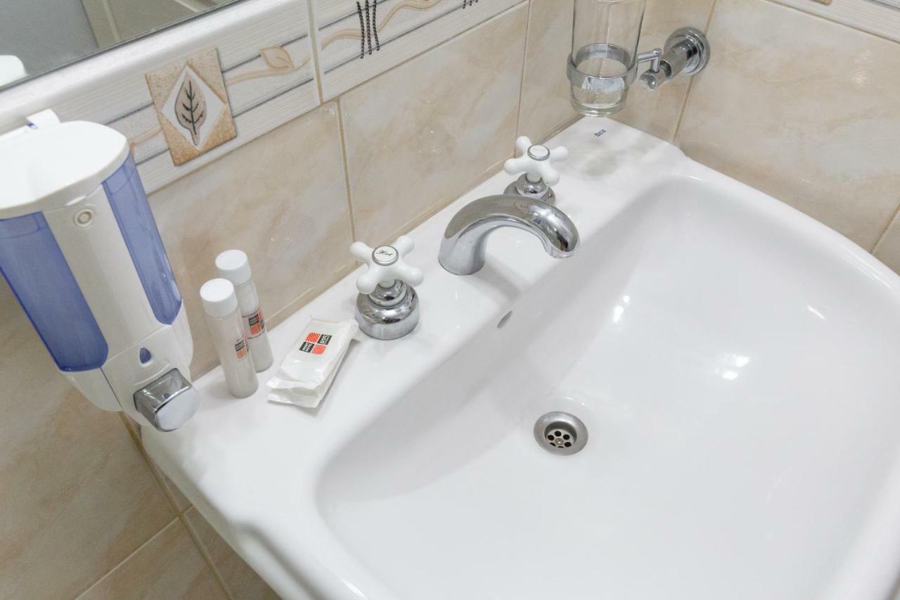 Apart Hotel Rivadavia 815 Neuquén 外观 照片