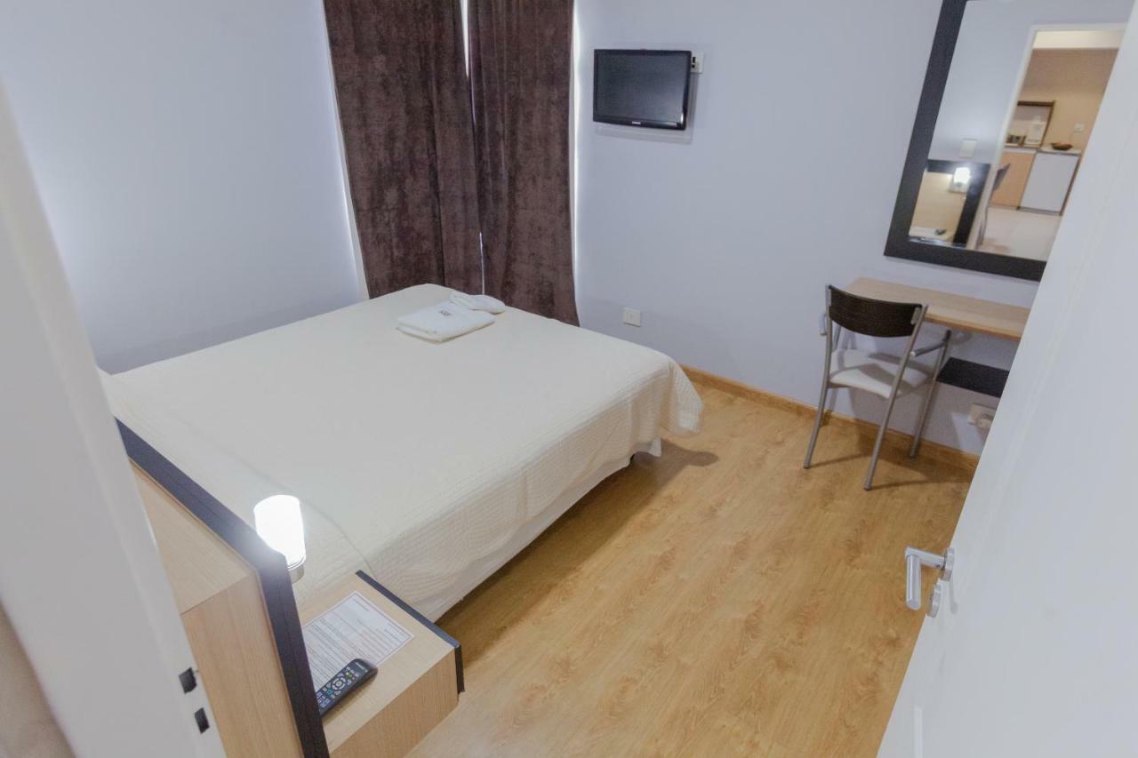 Apart Hotel Rivadavia 815 Neuquén 外观 照片