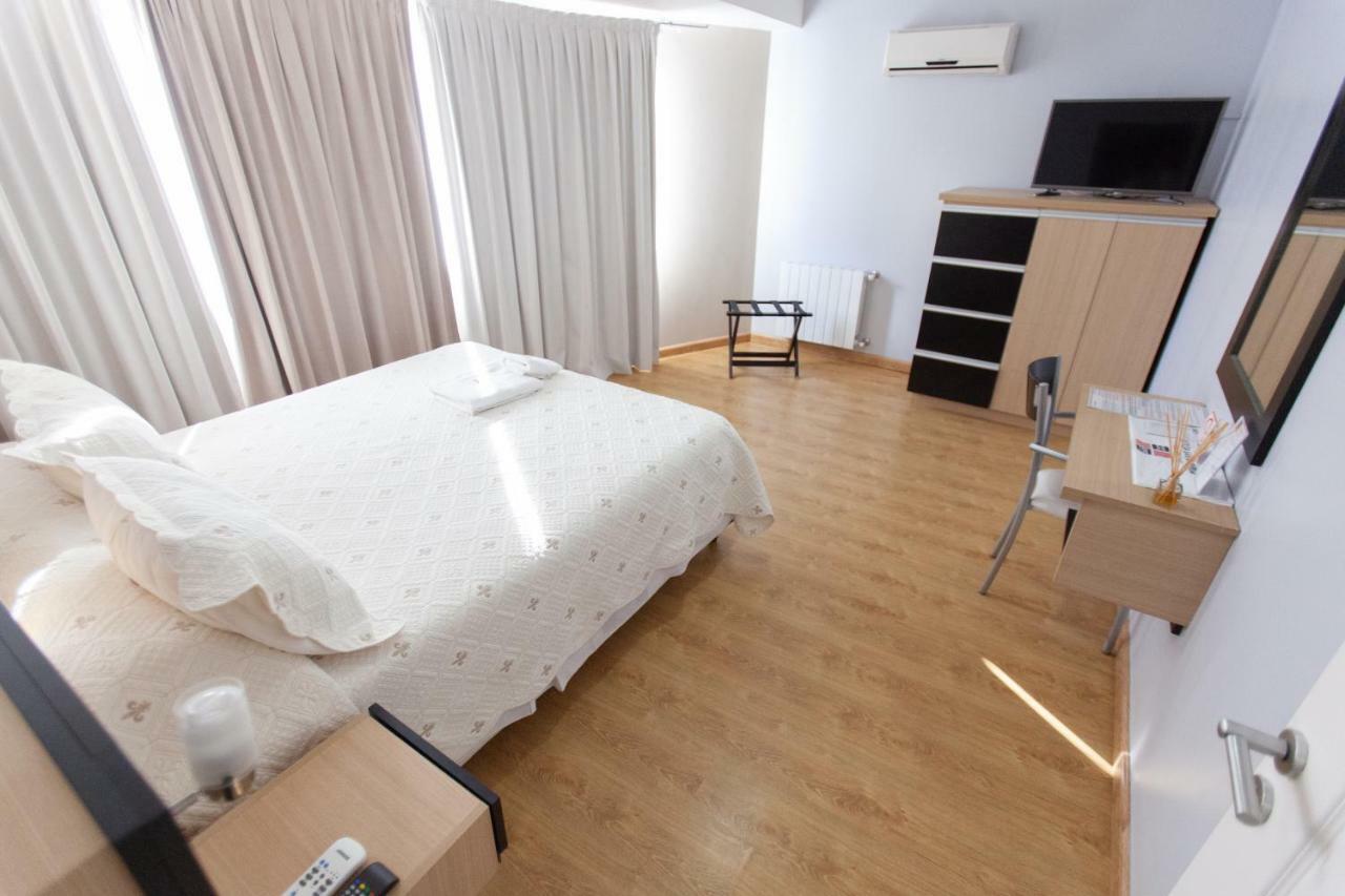 Apart Hotel Rivadavia 815 Neuquén 外观 照片
